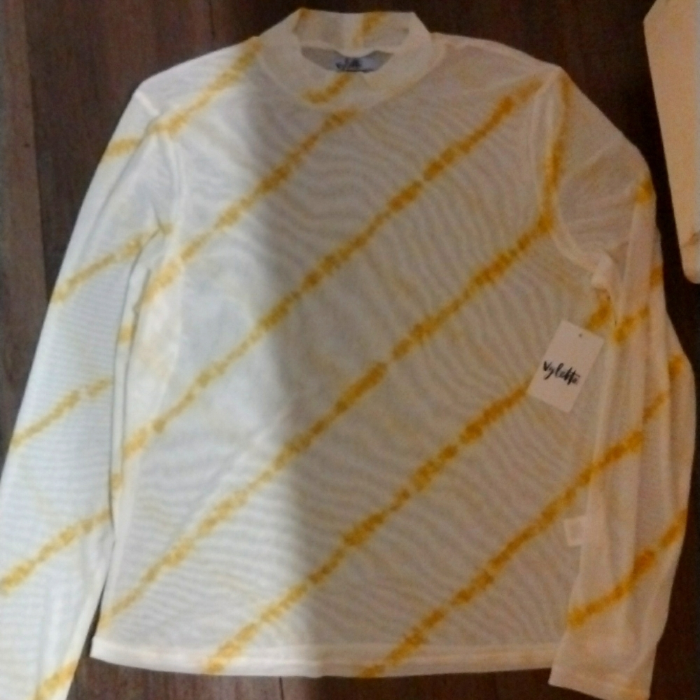 Vylette Mesh Mockneck Tee. By Kohl's Size XXL